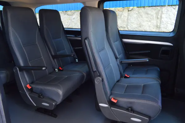 Toyota Proace Verso 1.5 D-4D L2 1.2T Comfort 9L 14