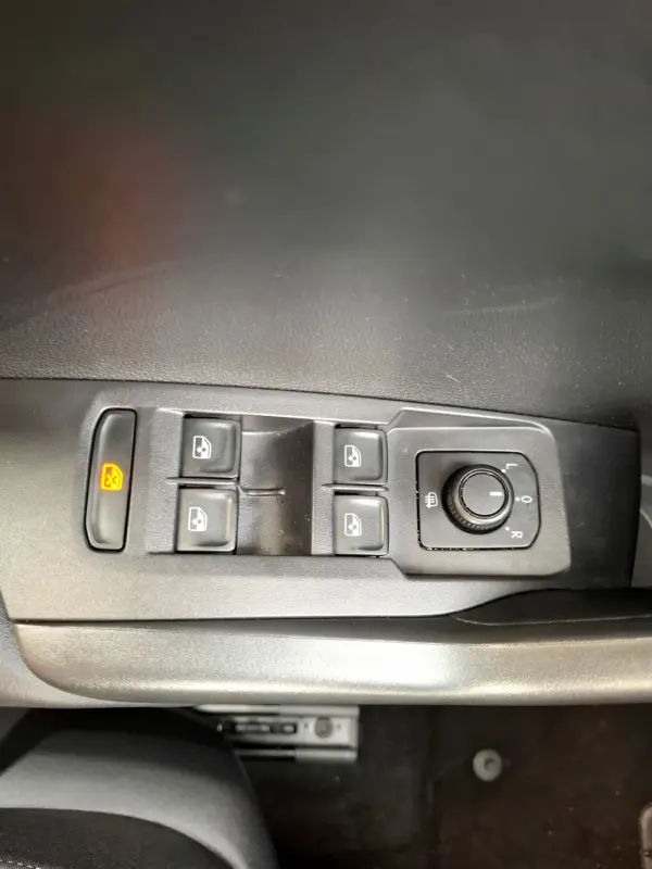 Volkswagen T-Cross 1.0 TSI Life DSG 6