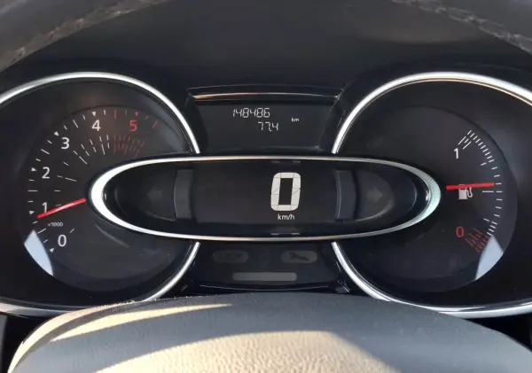 Renault Clio 1.5 dCi Zen 7