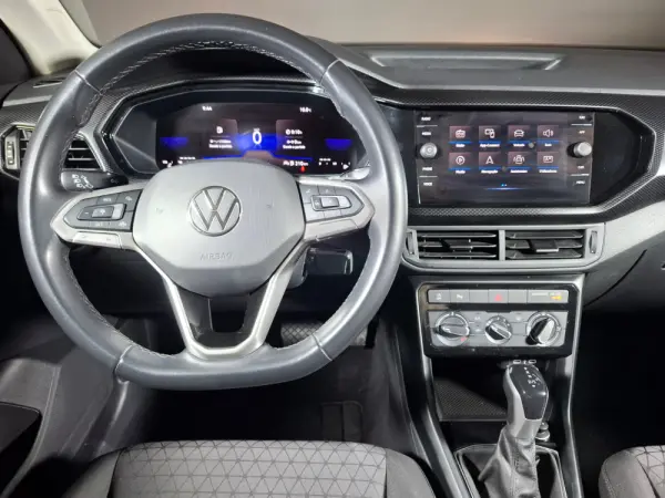 Volkswagen T-Cross 1.0 TSI Life DSG 12