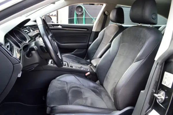 Volkswagen Arteon 2.0 TDI Elegance DSG 19