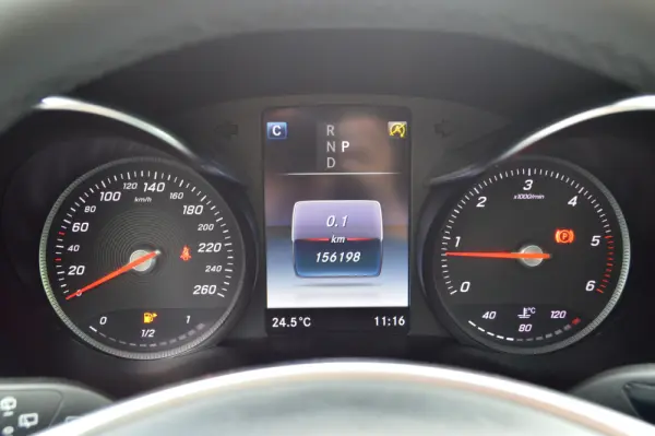 Mercedes-Benz GLC 250 d 4-Matic 10