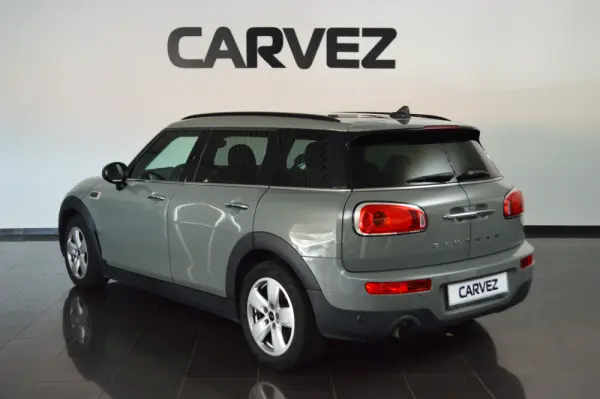 MINI Clubman One D 4