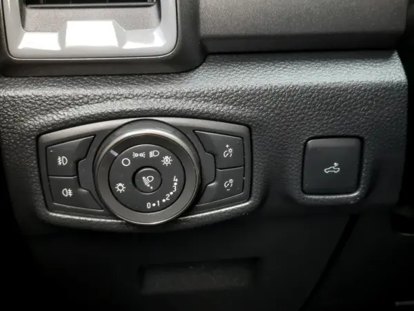 Ford Ranger 2.0 TDCi CD Raptor 4WD 7