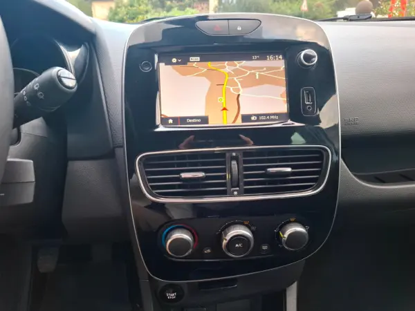 Renault Clio 1.5 dCi Zen 10