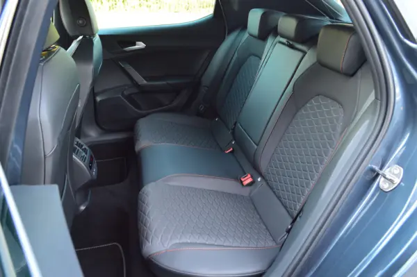 SEAT Leon 1.5 TSI e-Hybrid FR DSG 21