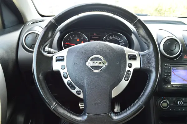 Nissan Qashqai 1.5 dCi Acenta 10