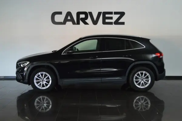 Mercedes-Benz GLA 200 d Urban Aut. 3