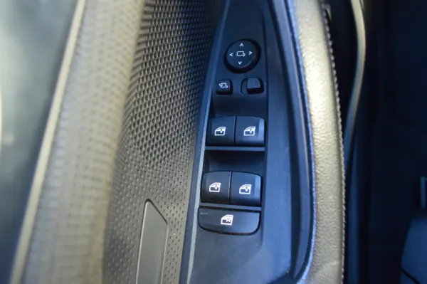 BMW i4 eDrive40.0 6