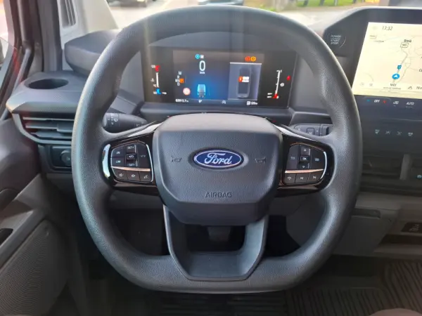 Ford Transit Custom 13