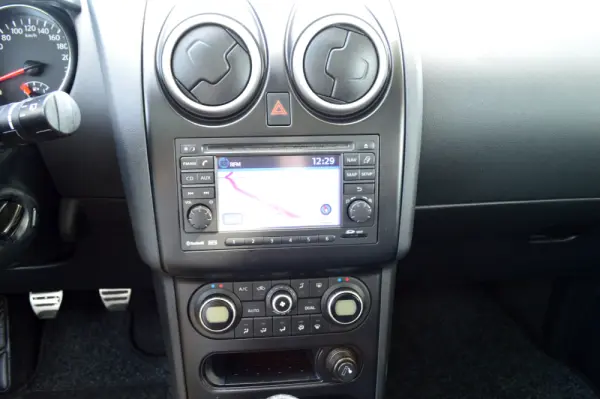 Nissan Qashqai 1.5 dCi Acenta 11