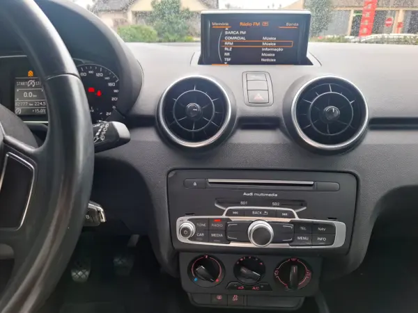 Audi A1 Sportback 1.0 TFSI 11