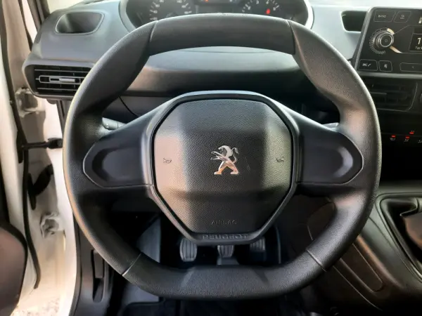 Peugeot Partner BlueHDi L1 Pro 9