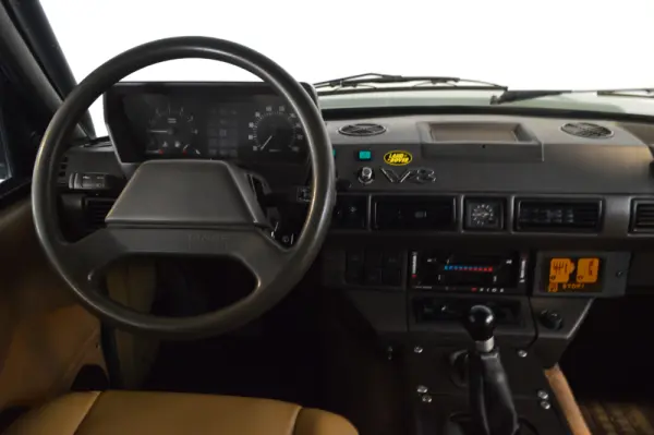 Land Rover Range Rover V8 12