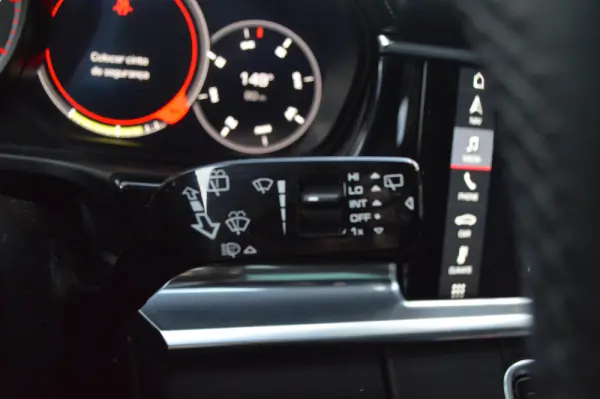 Porsche Panamera Sport Turismo Turbo S E-Hybrid 12