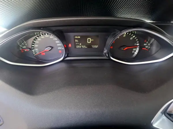 Peugeot 308 1.5 BlueHDi Business Line 8