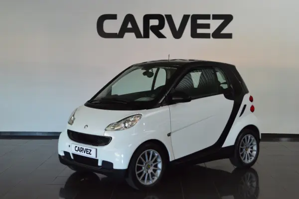 Smart ForTwo Coupé Outro 1