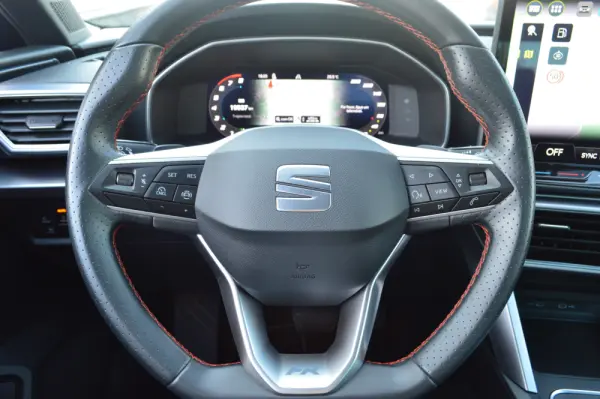 SEAT Leon 1.5 TSI e-Hybrid FR DSG 13