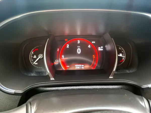 Renault Mégane Sport Tourer 1.5 Blue dCi Limited 8