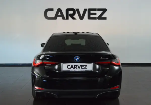 BMW i4 eDrive40.0 5