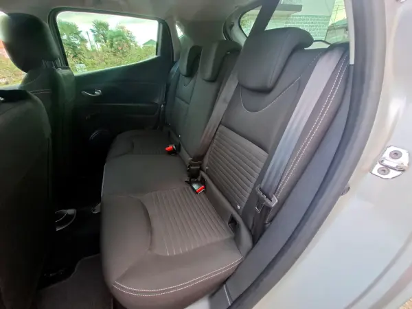 Renault Clio 1.5 dCi Zen 13