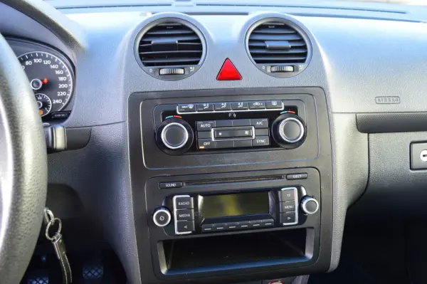 Volkswagen Caddy 1.6 TDi Blue.Extra AC 12
