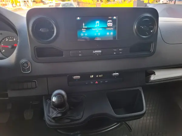 Mercedes-Benz Sprinter 516 CDI/43 CD 11