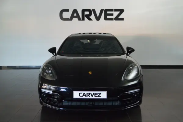 Porsche Panamera Sport Turismo Turbo S E-Hybrid 2