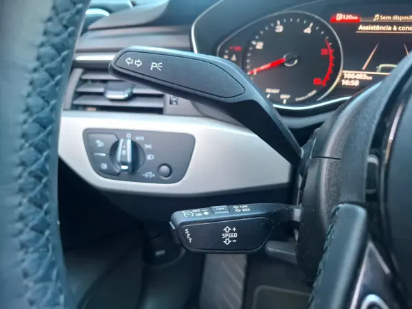 Audi A4 Avant 35 TDI Advanced S tronic 8