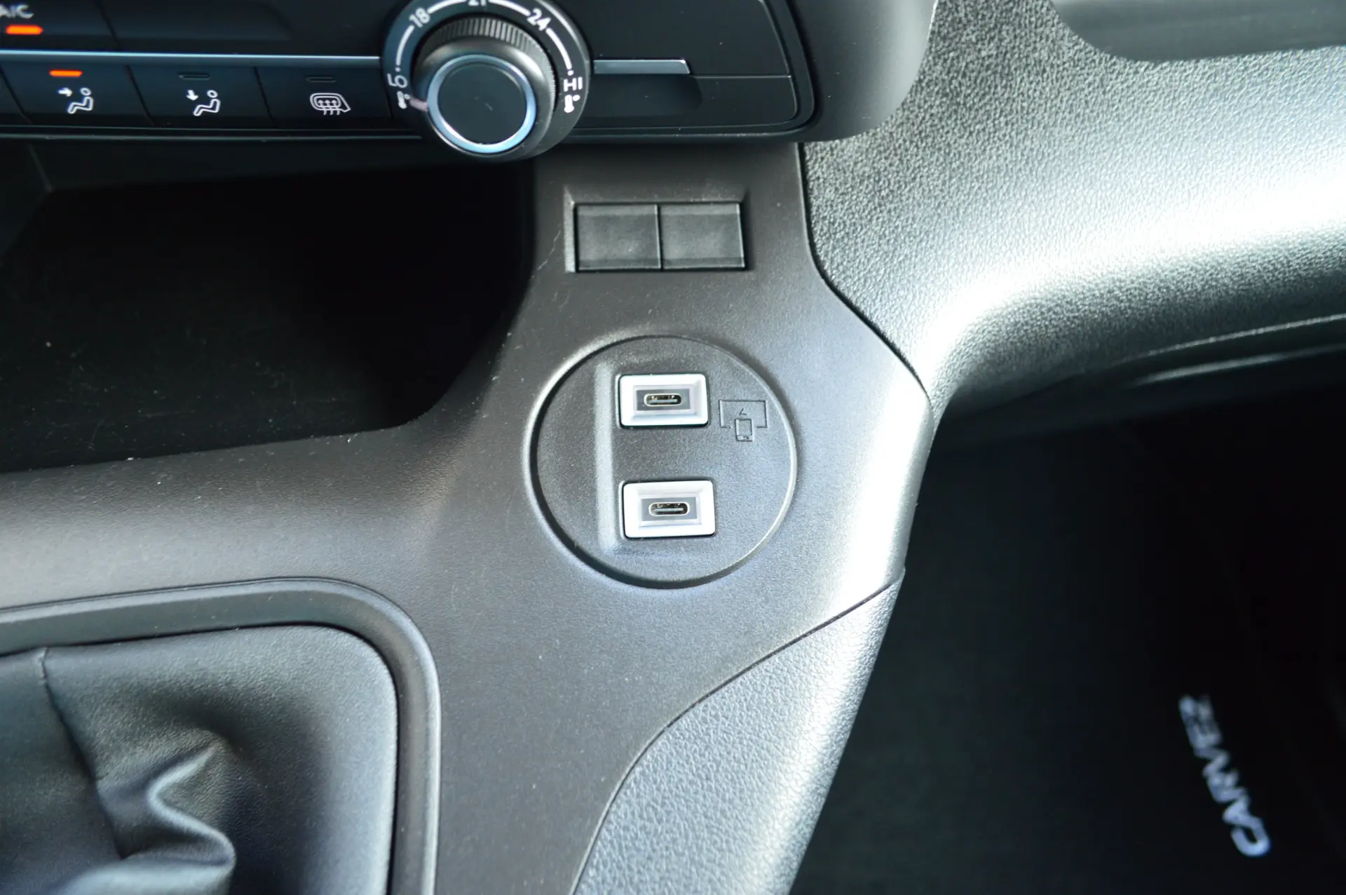 Opel Combo Cargo 1.5 CDTI 11