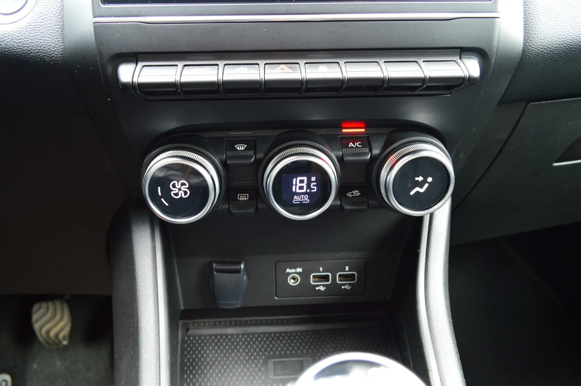 Renault Captur 1.0 TCe Evolution 17