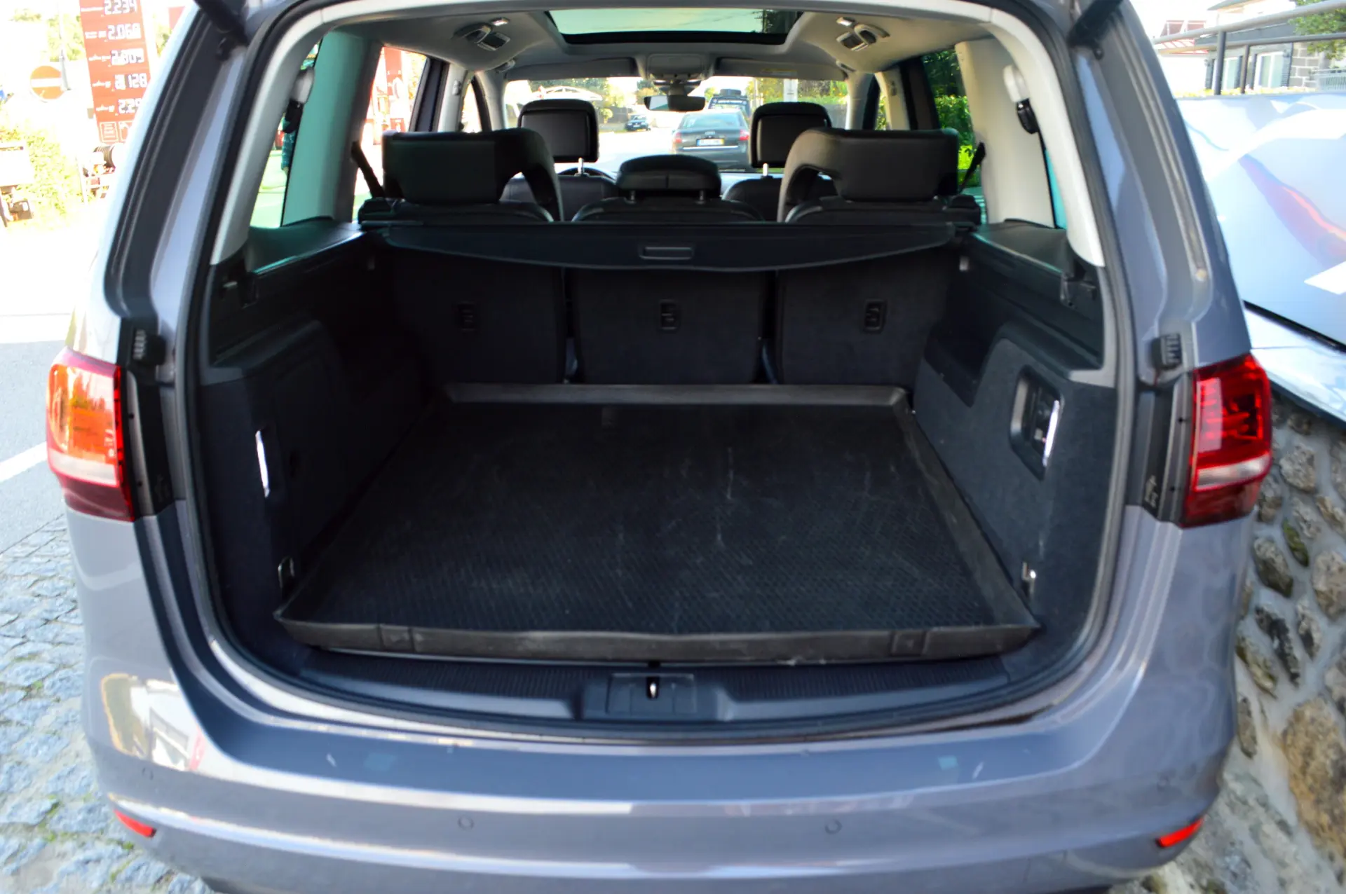 Volkswagen Sharan 2.0 TDI Highline DSG 25