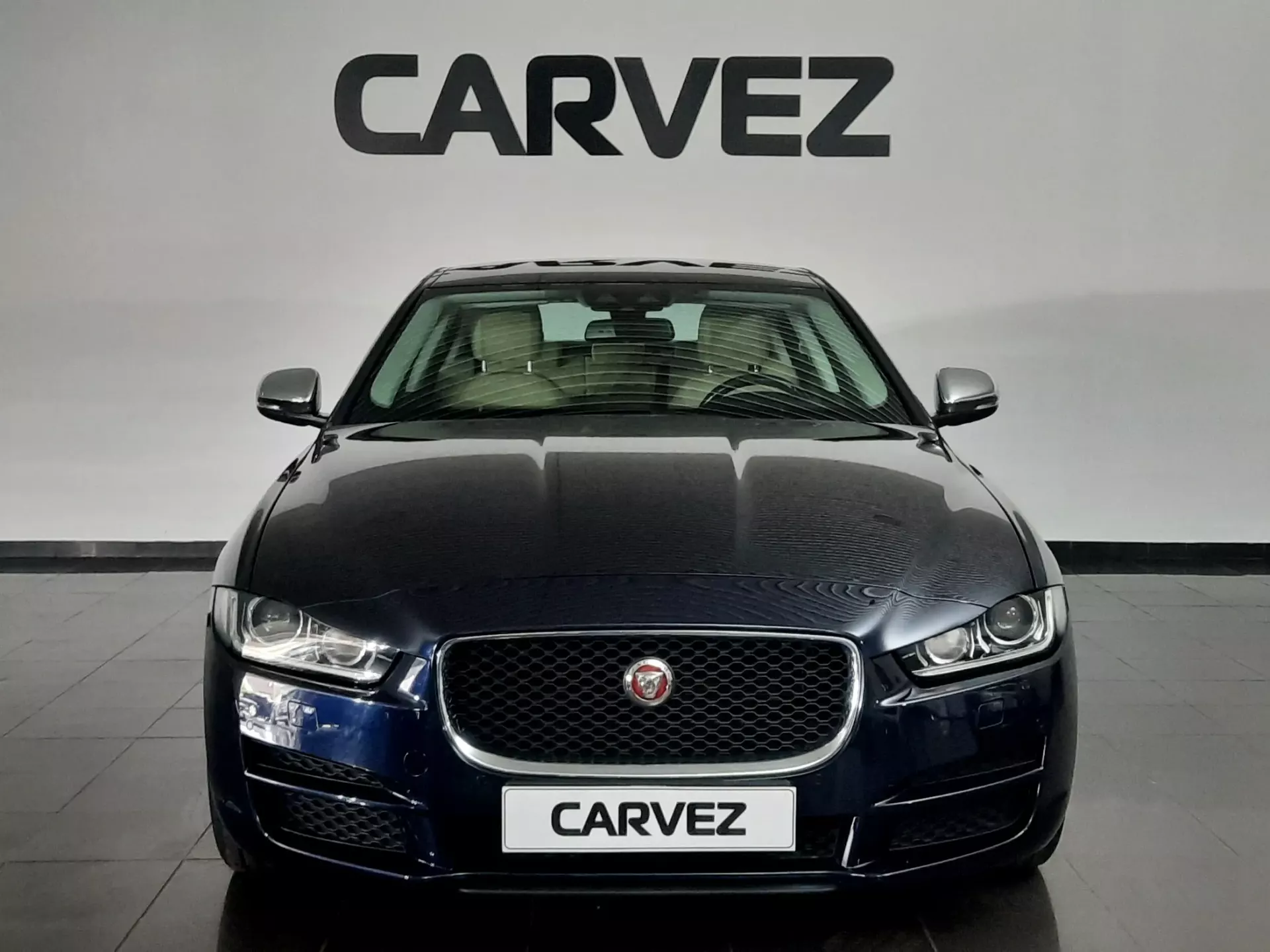 Jaguar XE 2.0 D Prestige Aut. 2