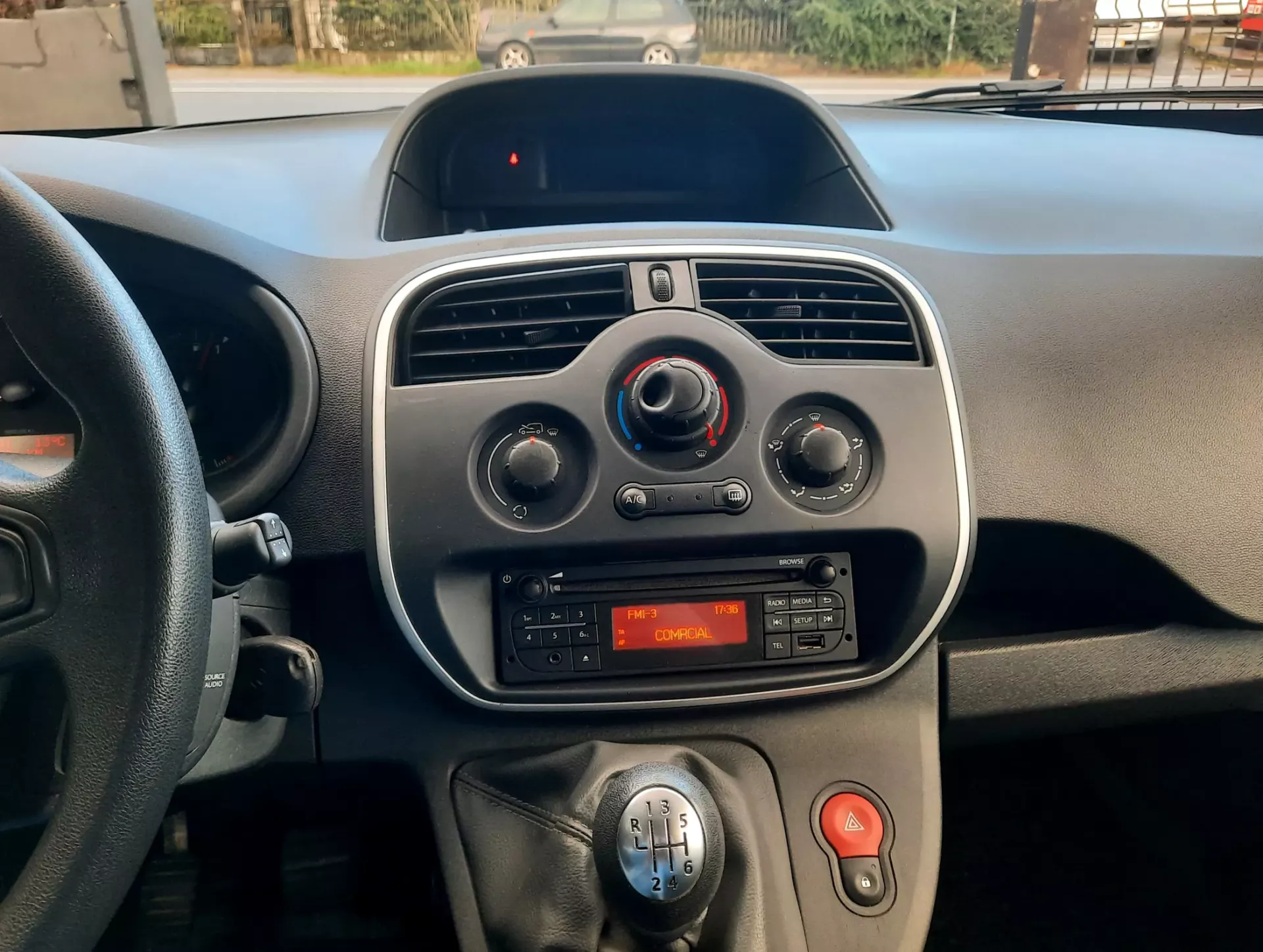 Renault Kangoo 1.5 dCi Maxi c/motor de frio 9