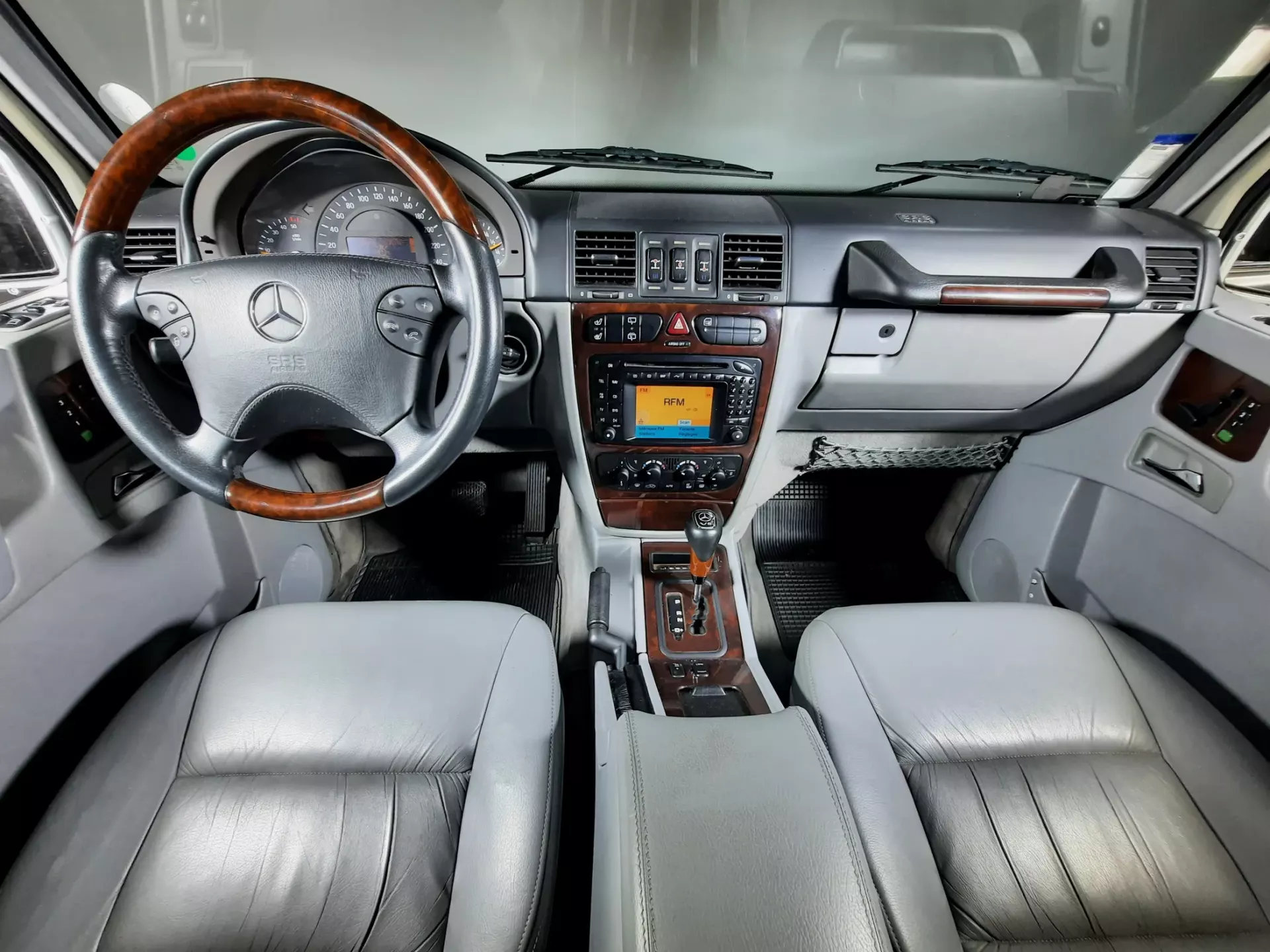 Mercedes-Benz G 400 d 13