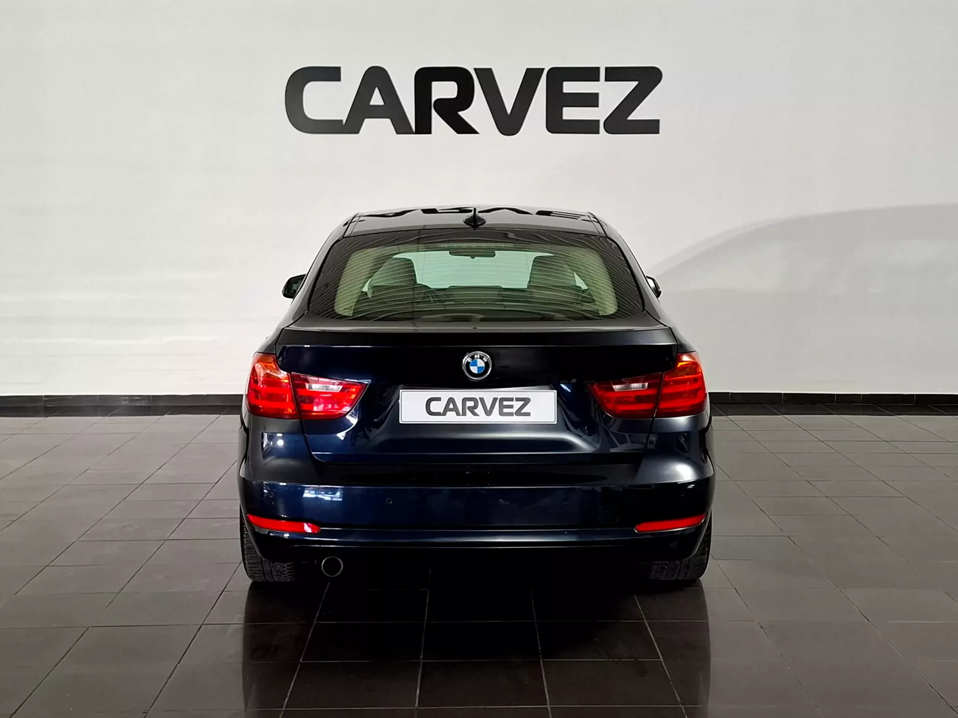 BMW 318 Gran Turismo d 4