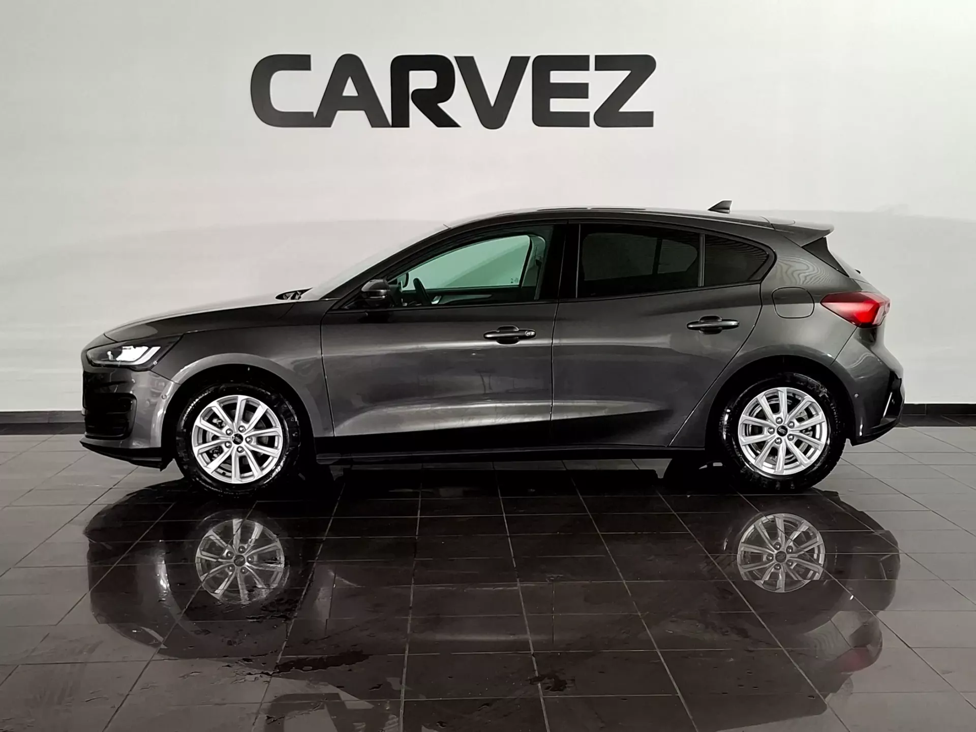 Ford Focus 1.0 EcoBoost MHEV Titanium 3