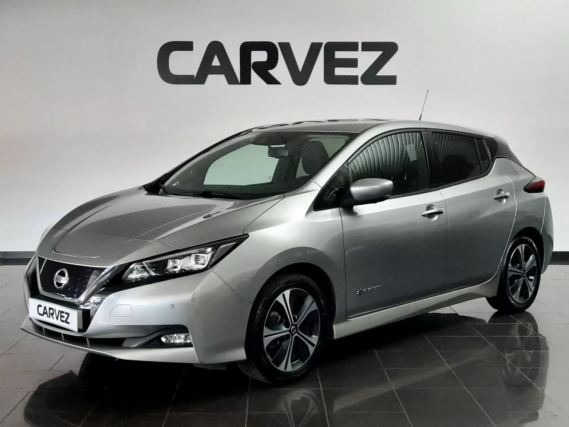 Nissan Leaf Tekna Two Tone+ProPilot Park 1