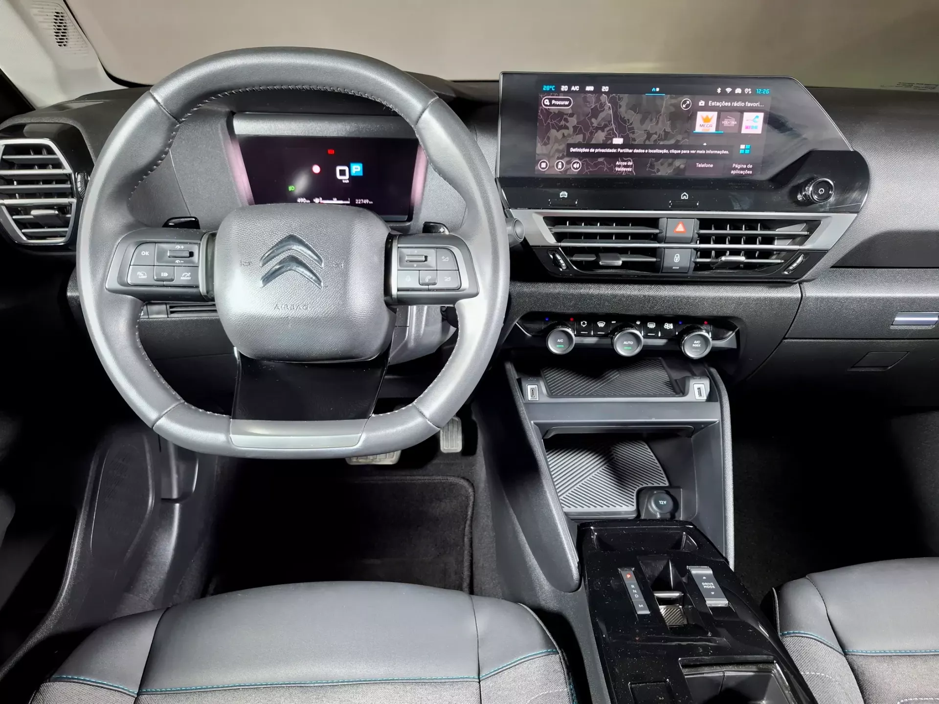 Citroën C4 X 1.2 PureTech Plus EAT8 12