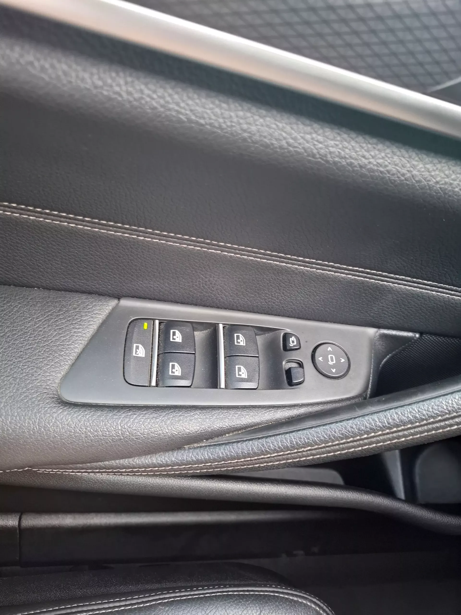 BMW 520 d Pack M Auto 7