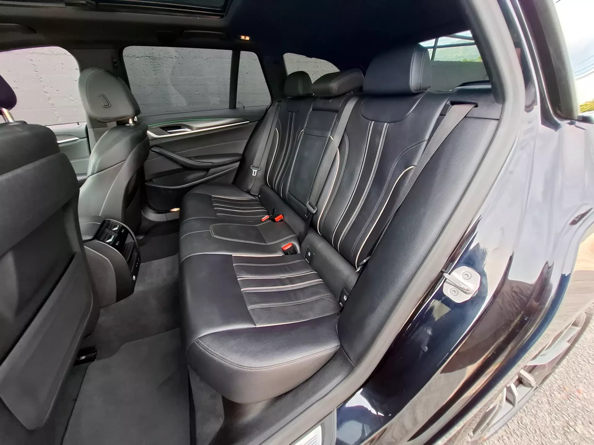 BMW 520 d Pack M Auto 14