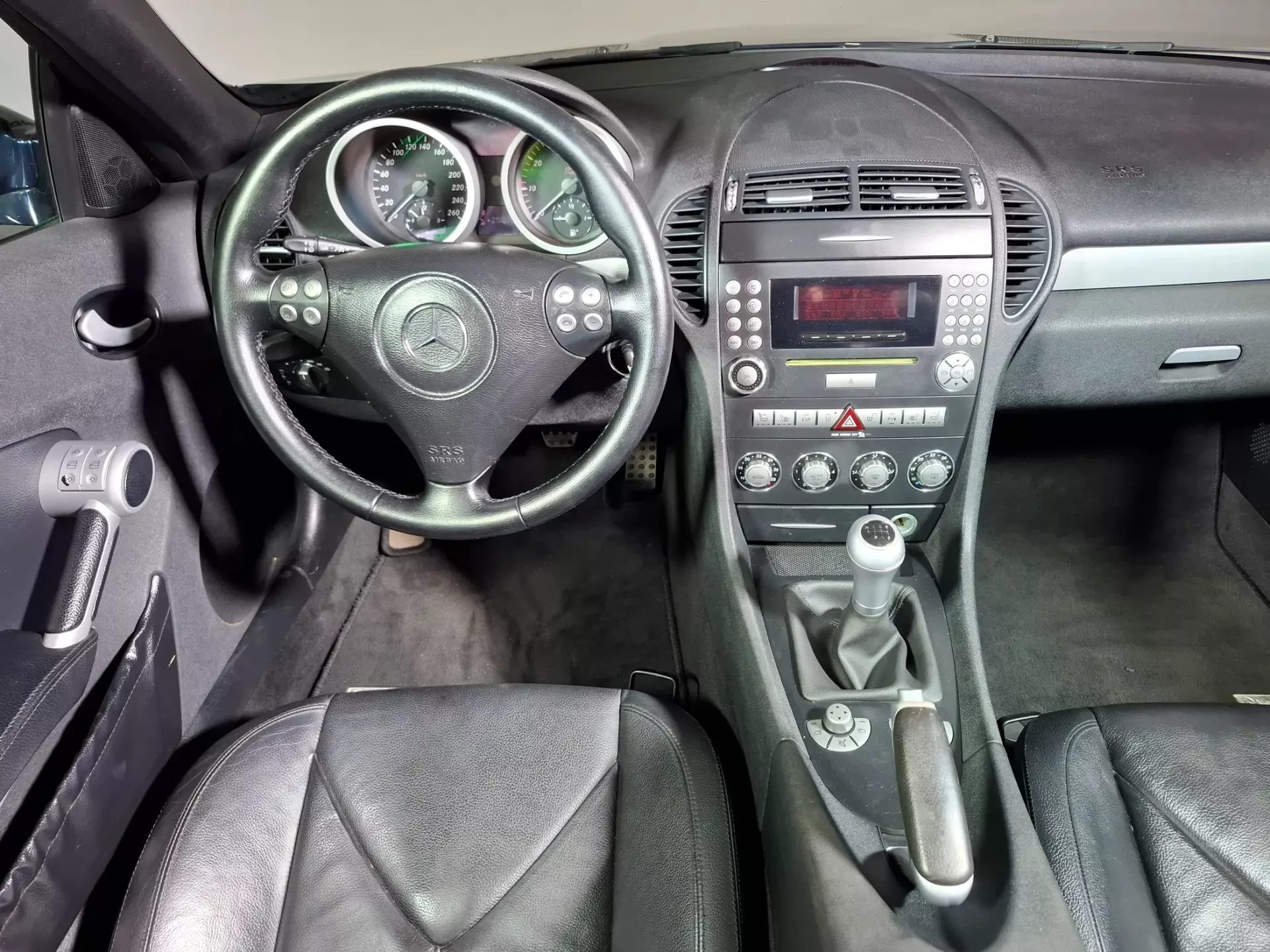 Mercedes-Benz SLK 200 K 9