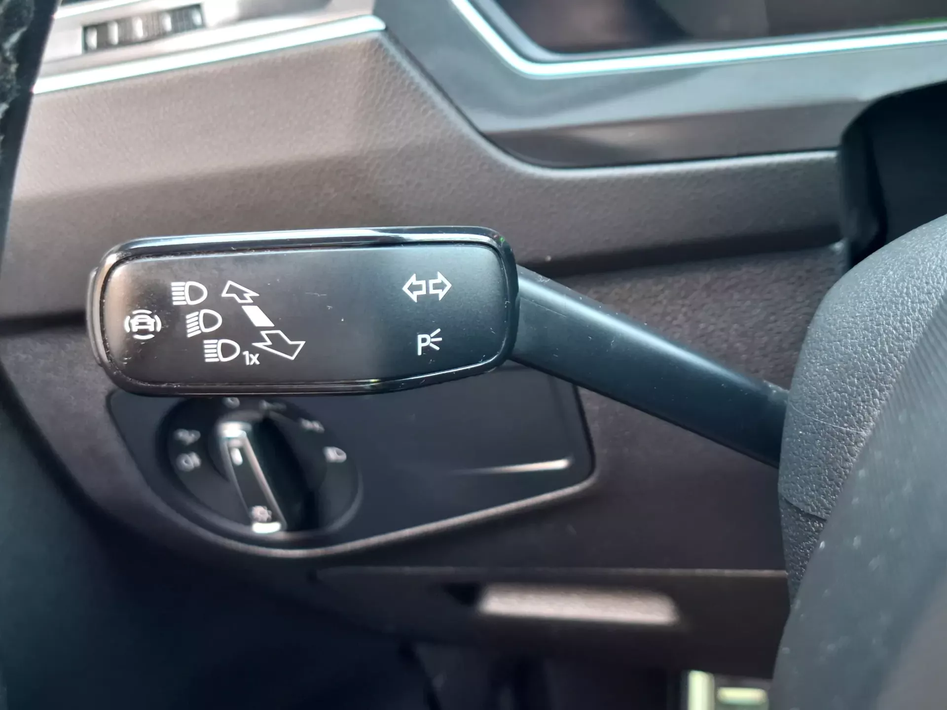 Volkswagen Tiguan 1.4 TSI eHybrid R-Line DSG 8