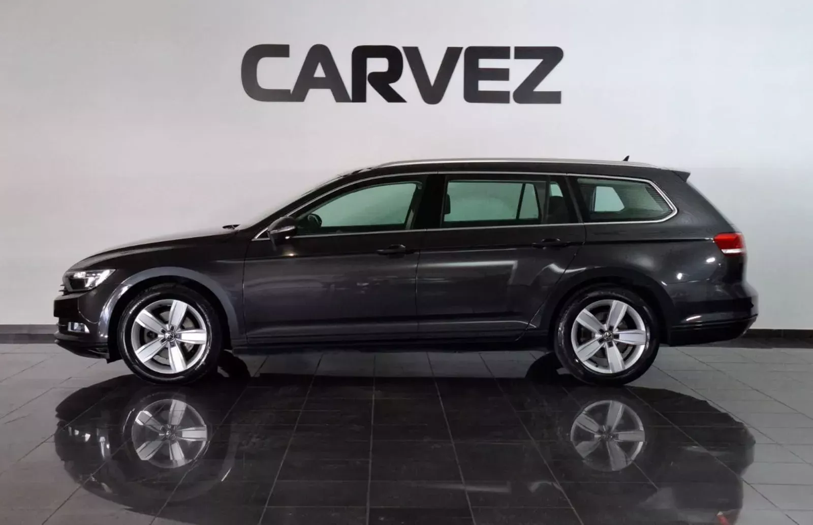 Volkswagen Passat Variant 1.6 TDi Confortline DSG 4