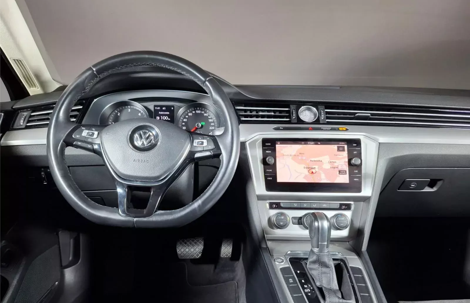 Volkswagen Passat Variant 1.6 TDi Confortline DSG 6