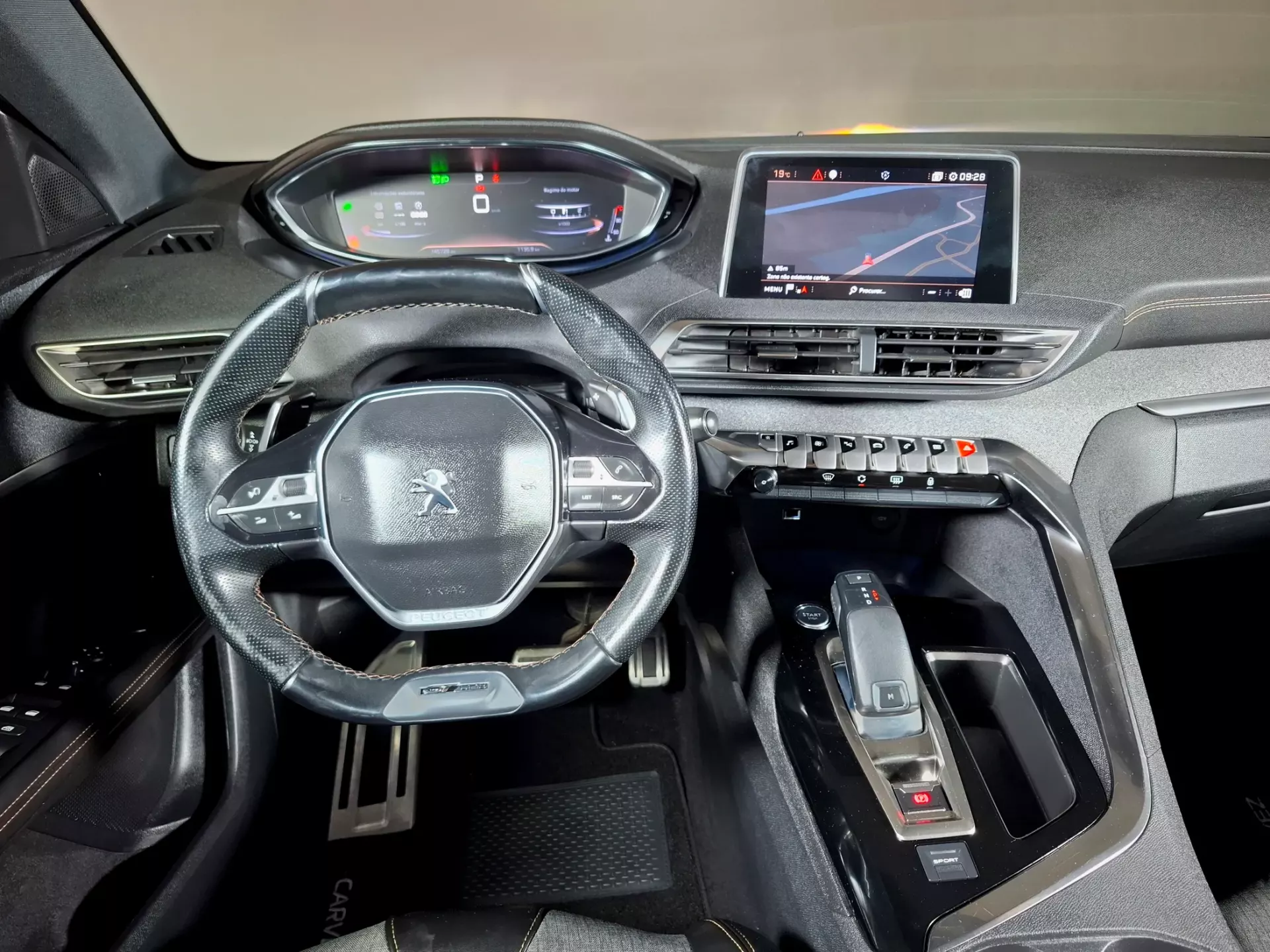 Peugeot 3008 1.5 BlueHDi GT Line EAT8 11