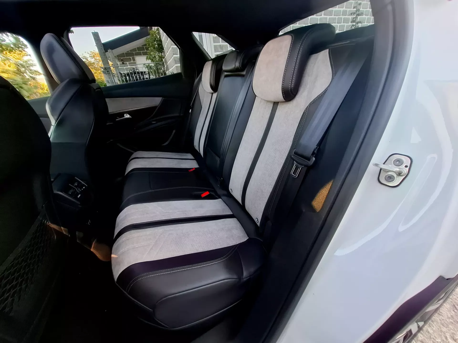 Peugeot 3008 1.6 Plug-in Hybrid GT e-DCS7 18