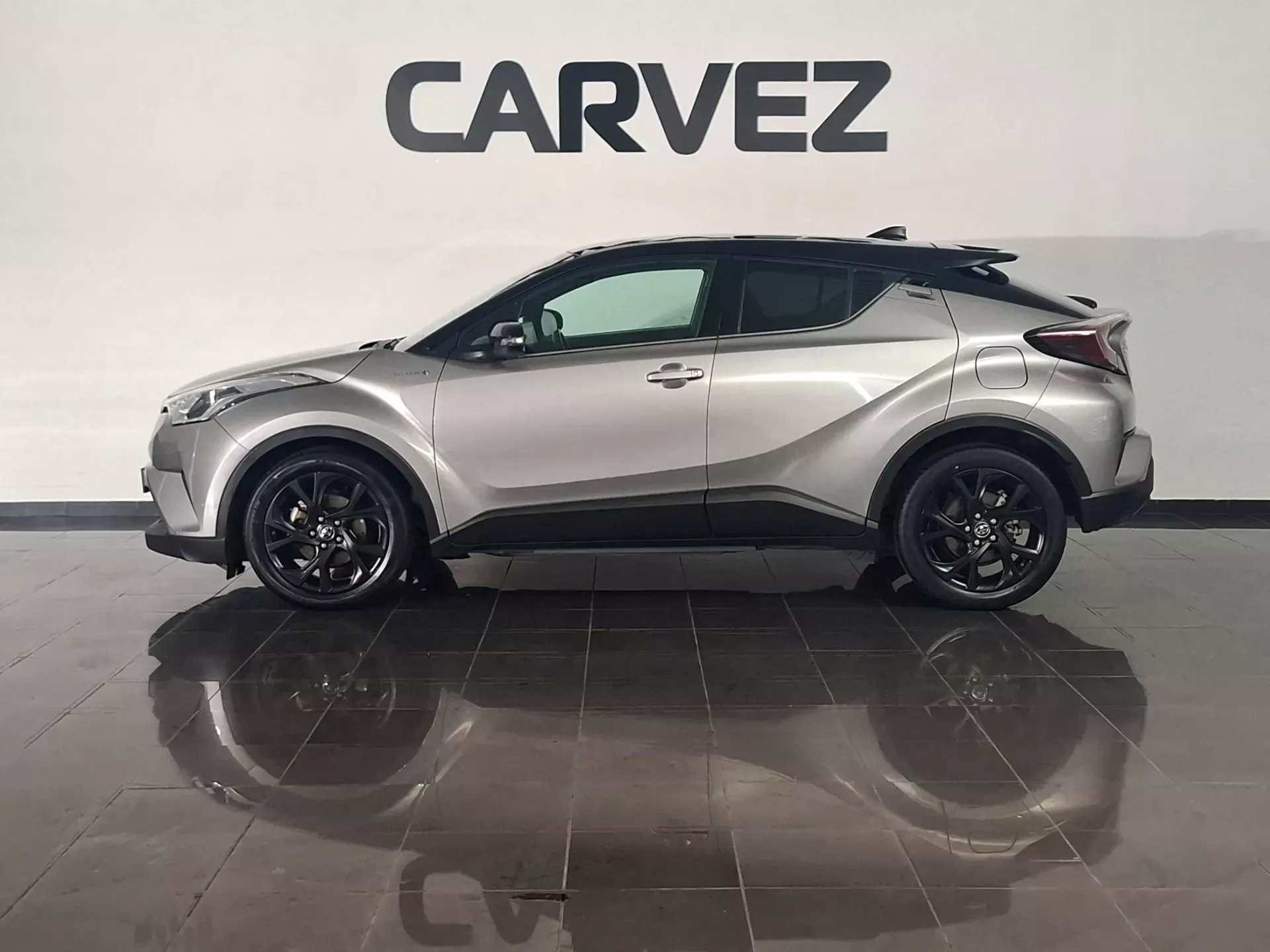 Toyota C-HR 1.8 Hybrid Square Collection 3