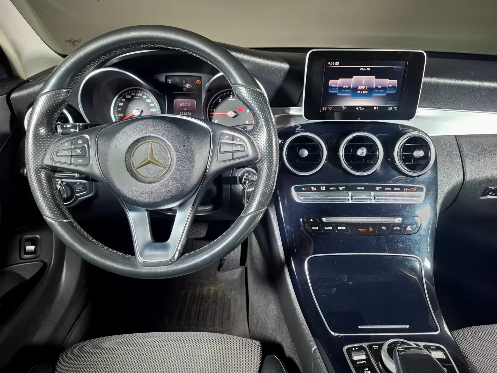 Mercedes-Benz C 220 d Avantgarde Aut. 13
