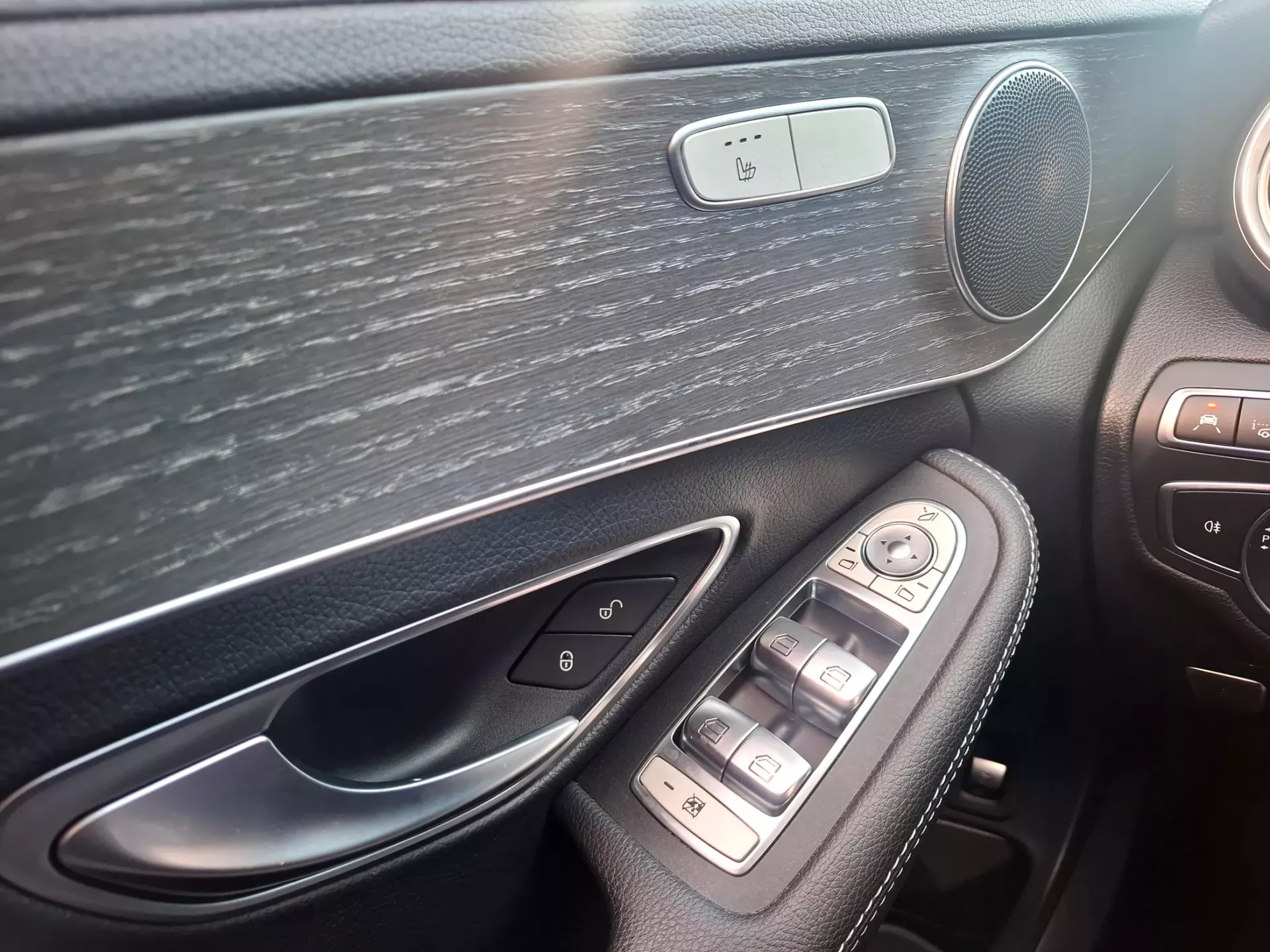 Mercedes-Benz C 300 de AMG Line 6